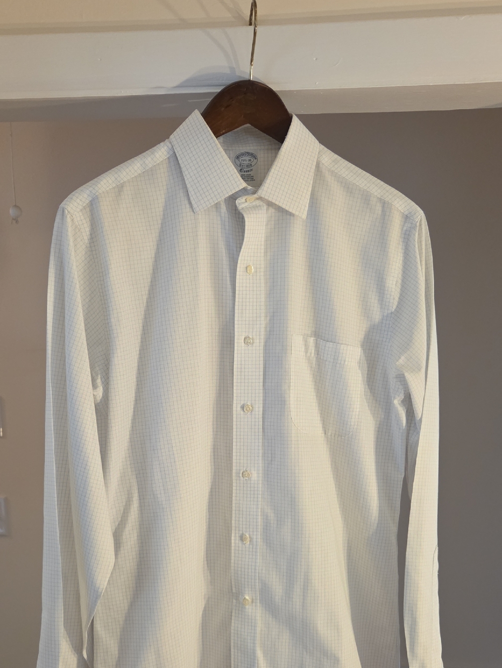 Brooks Brothers White Dress Shirt with Subtle Grid